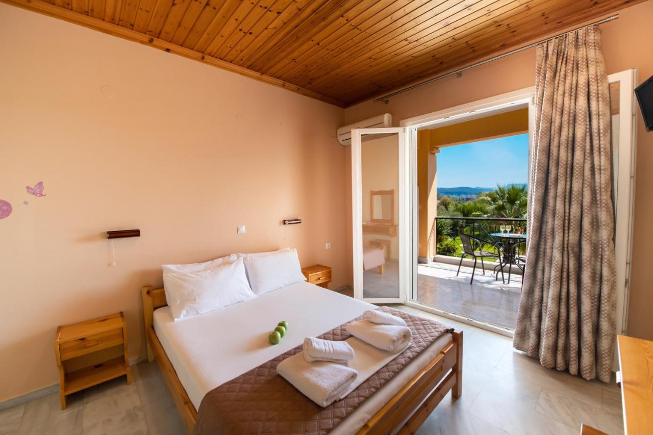 Artemis Pension By Imagine Lefkada Hotel ลิเกีย ภายนอก รูปภาพ